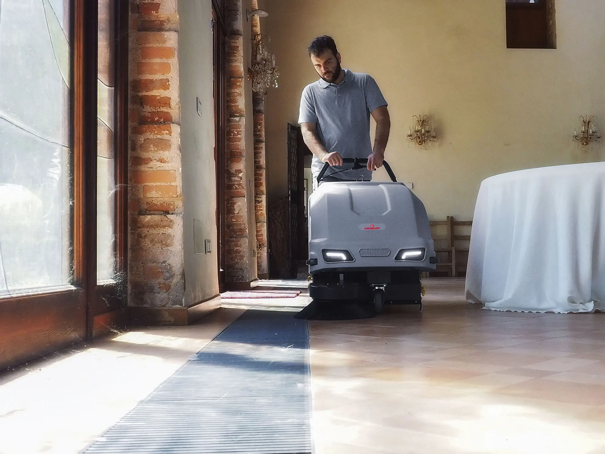 Walk-behind sweeper CS500 Comac spa product image 4